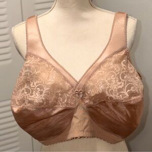 Glamorise Lace Bra in Soft Pink Size 52DD
